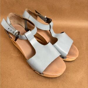 Elk Sky Blue Leather Boda Wedge Clogs. Size 38